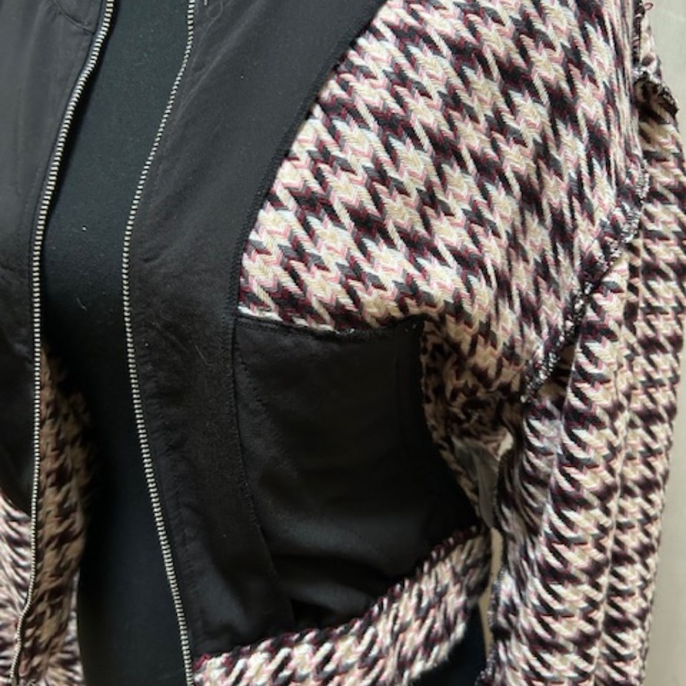 Bcbgeneration Houndstooth Boucle Jacket Size Xs - image 7